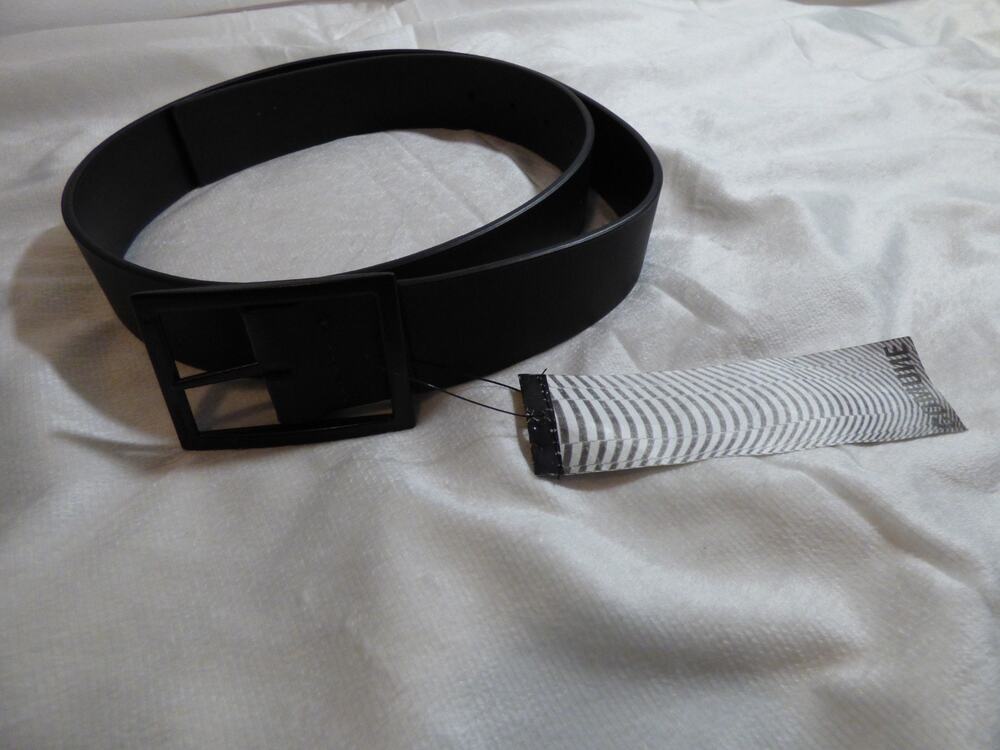 The Commune Brand Matte Black 100% Leather Roller Belt Men's 34 NEW